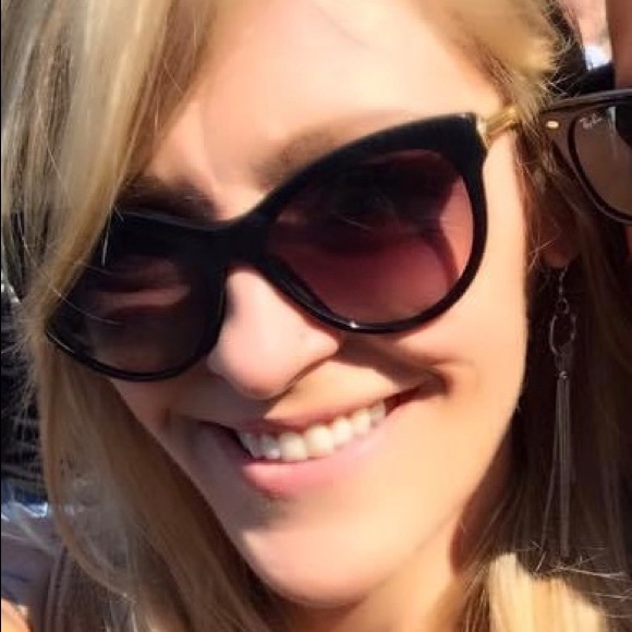 Meet your Posher, Jemma - Picture 1 of 1